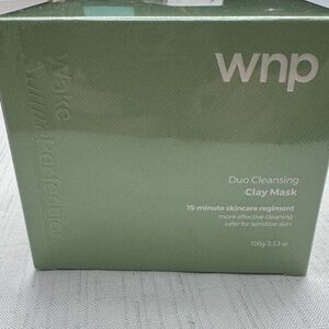 WNP Green Duo Cleansing Clay Mask - New in box